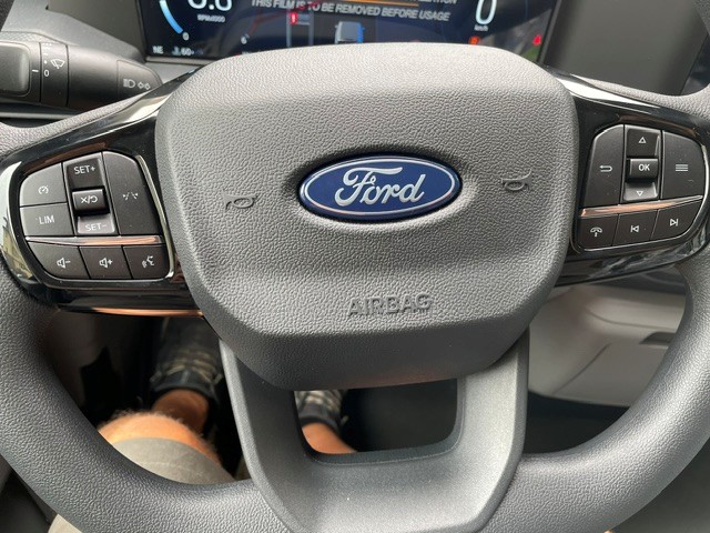 FORD Spez. Preis L2H1 Automat 136 Ps mit 2 x Schiebetüren und Ahk 2.8 To u.s.w-image-14