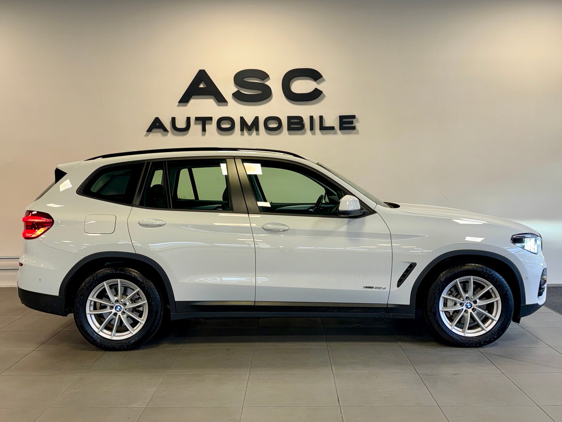 BMW X3 xDrive 30d Steptronic *Facelift*-image-1