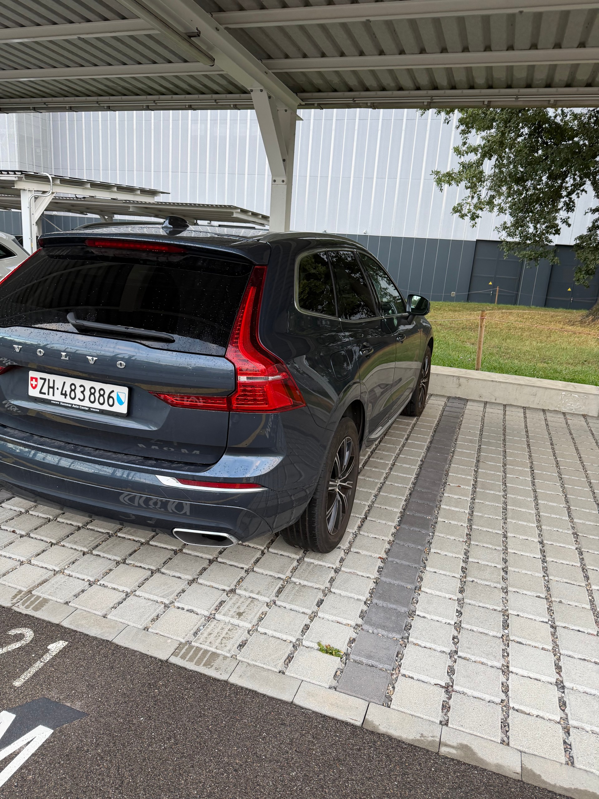 VOLVO 2.0 T8 TE Inscription eAWD-image-3