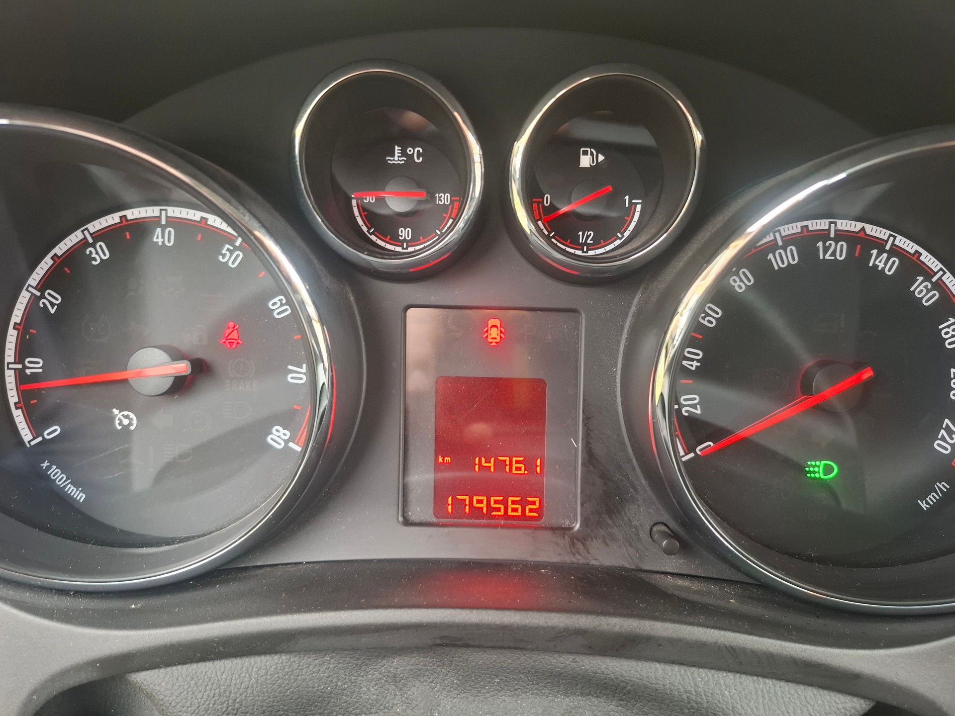 OPEL Meriva 1.4 Turbo Enjoy-image-13