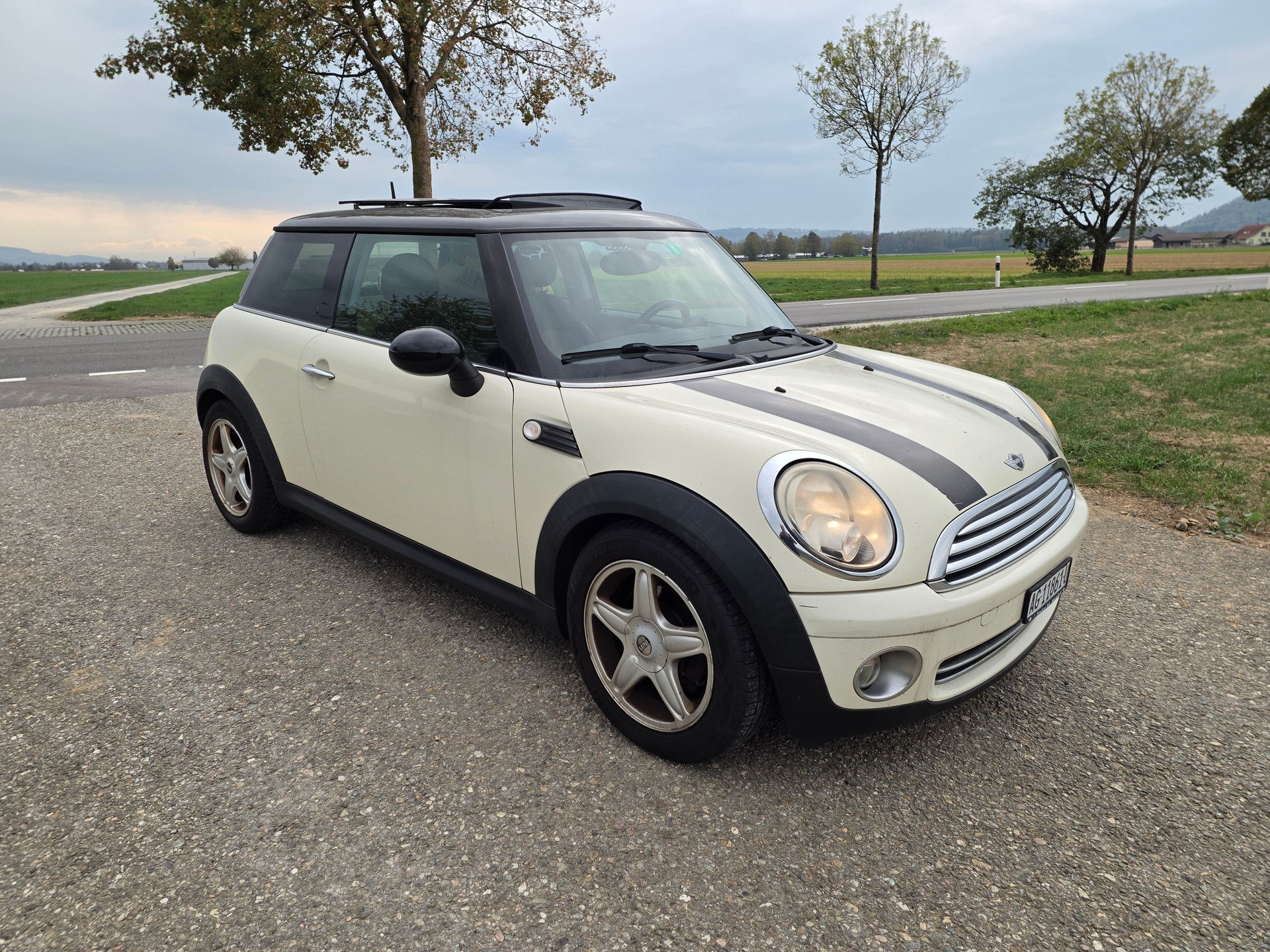 MINI Cooper-image-4