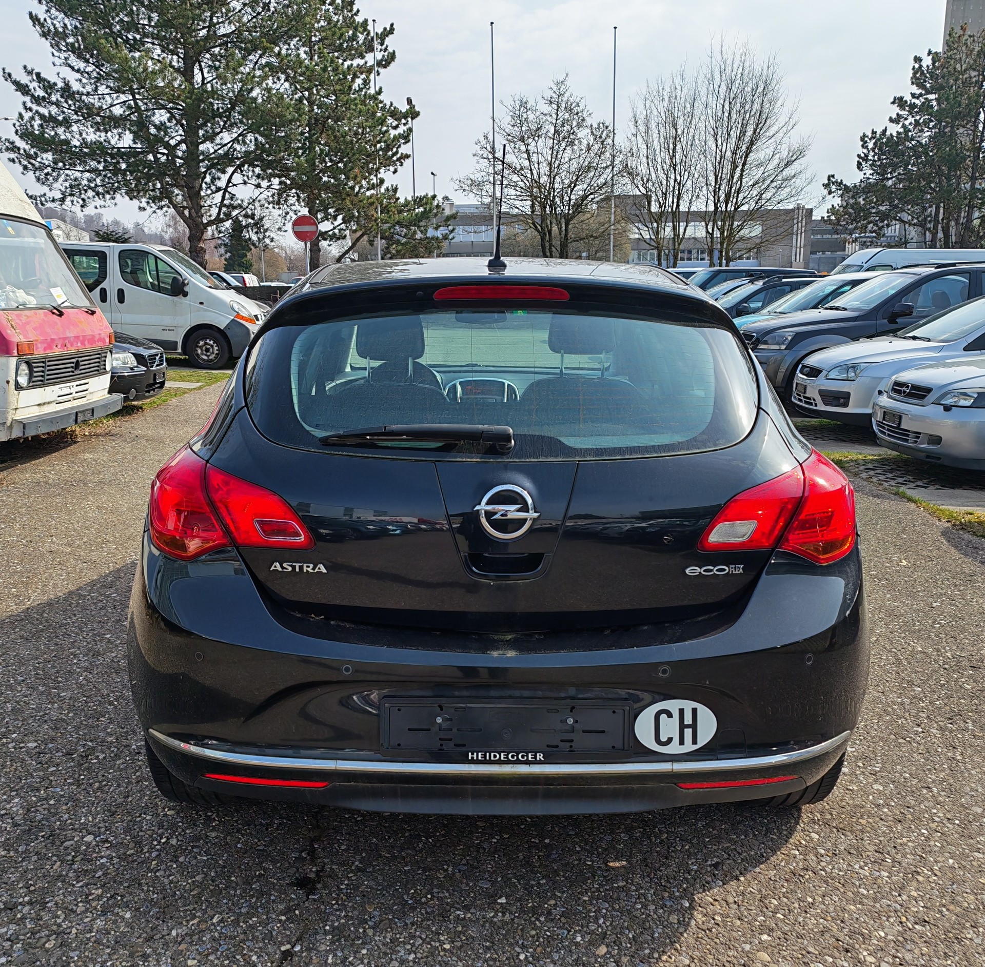 OPEL Astra 1.6 CDTi ecoFLEX Active Edition-image-4
