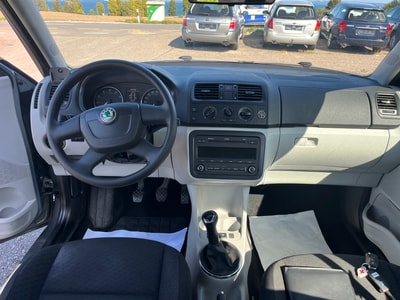 SKODA Roomster 1.2 TSI Style-image-8