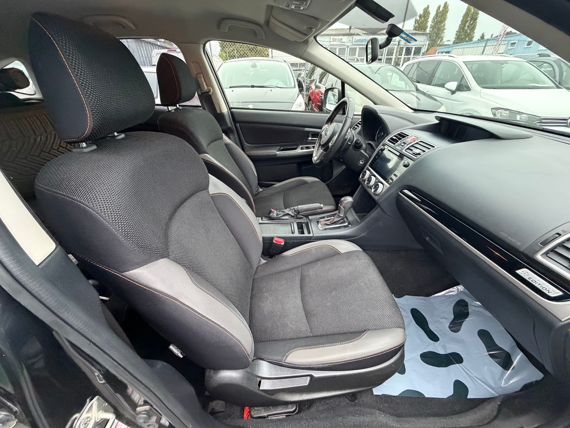 SUBARU XV 2.0 Swiss Three AWD CVT-image-6