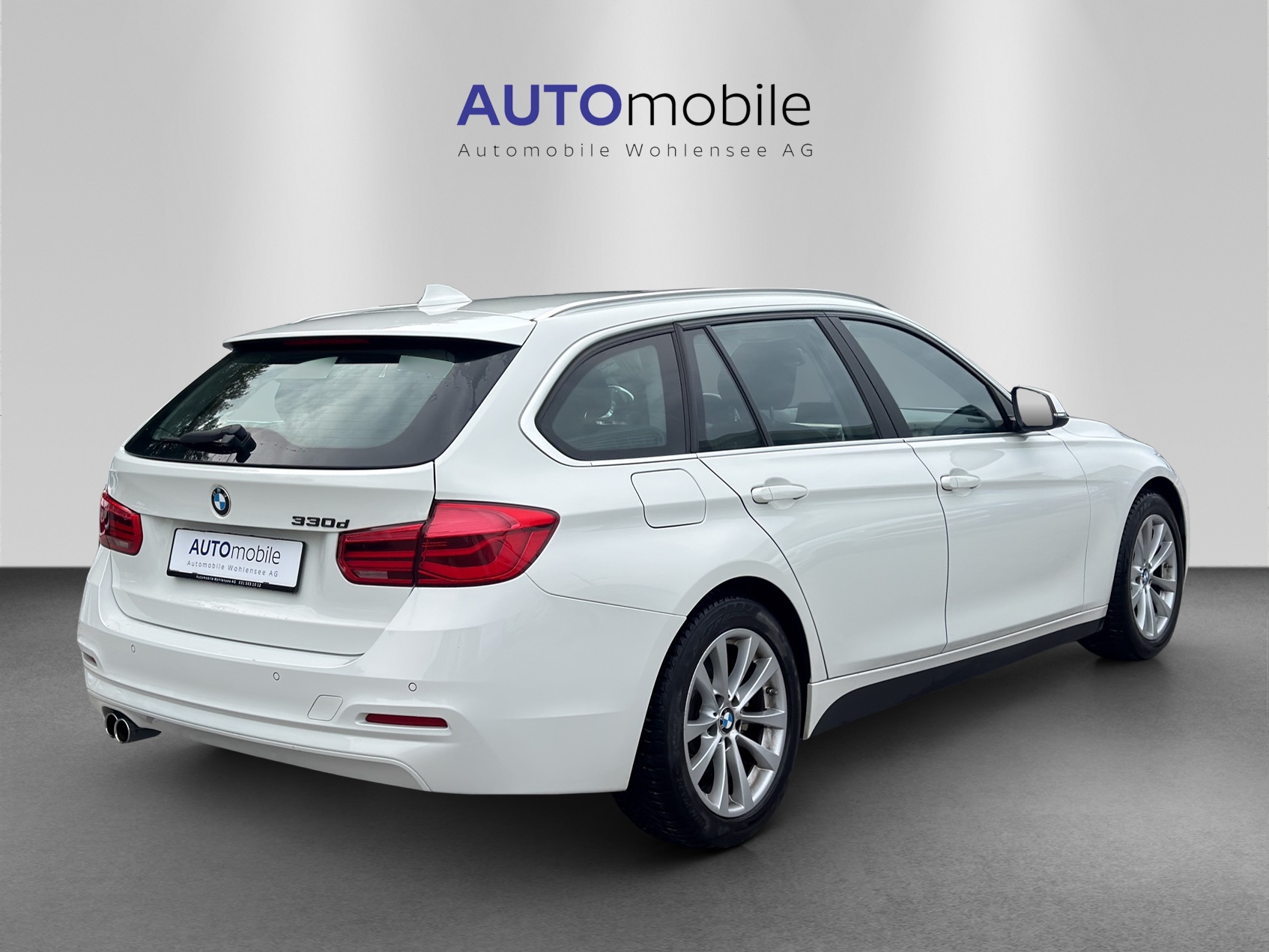 BMW 330d xDrive Touring Steptronic-image-4
