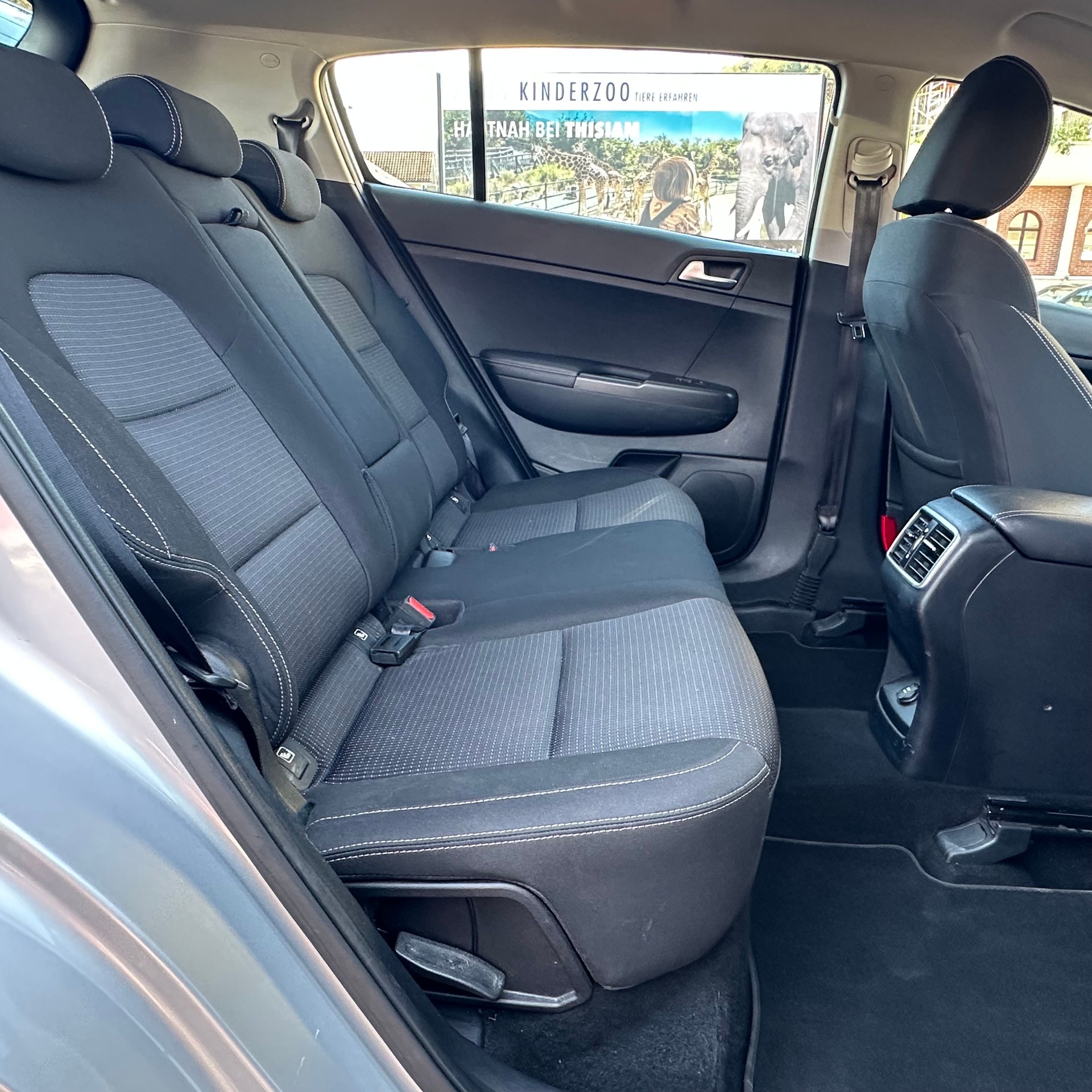 KIA Sportage 1.6CRDi Power 25 4WD Automat-image-14