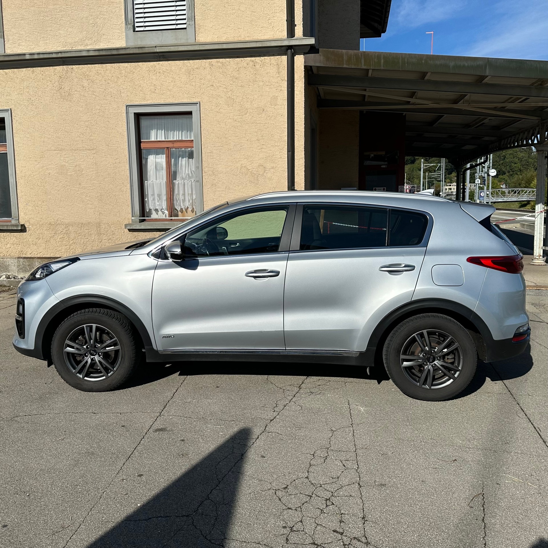 KIA Sportage 1.6CRDi Power 25 4WD Automat-image-5