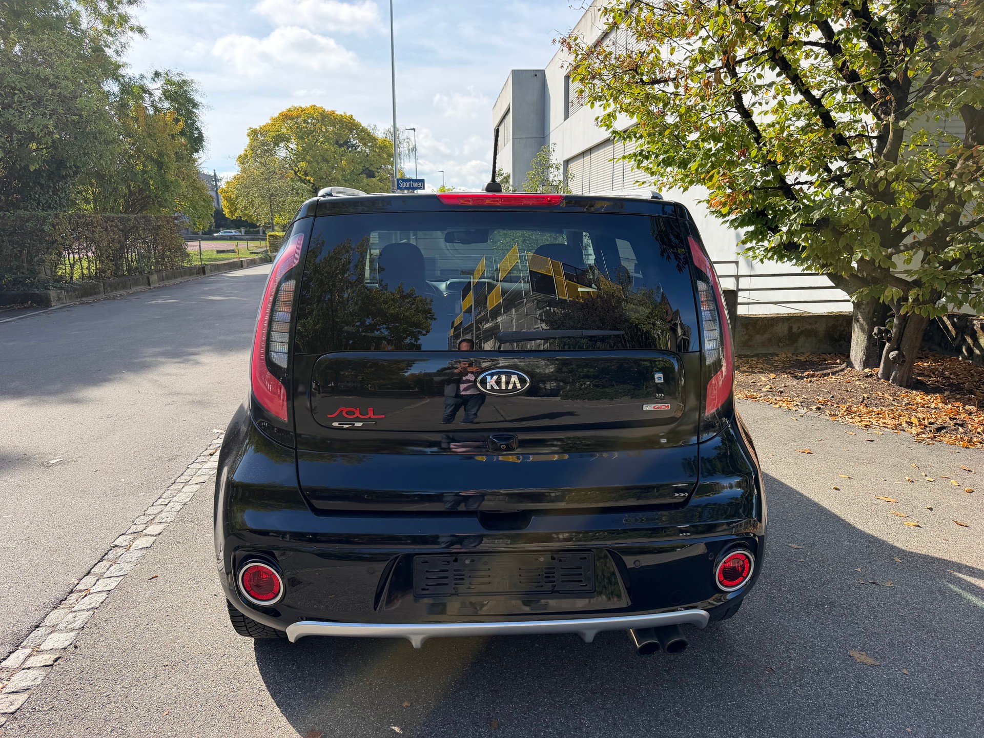 KIA Soul 1.6 GDi GT Automat DCT-showroom-element-1