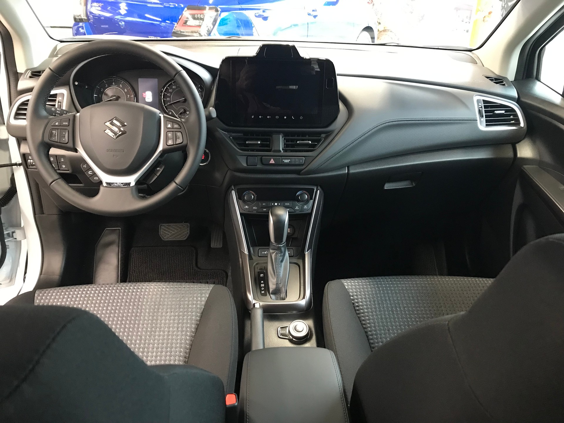 SUZUKI S-Cross 1.4 16V Piz Sulai MHD 4WD Automatic-image-4