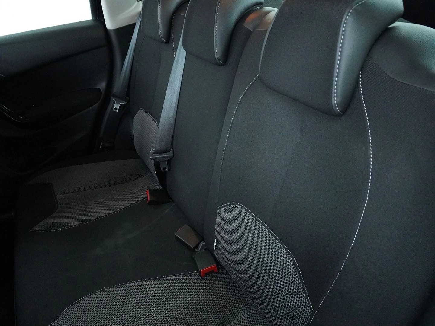 CITROEN C3 1.2i Séduction-image-4