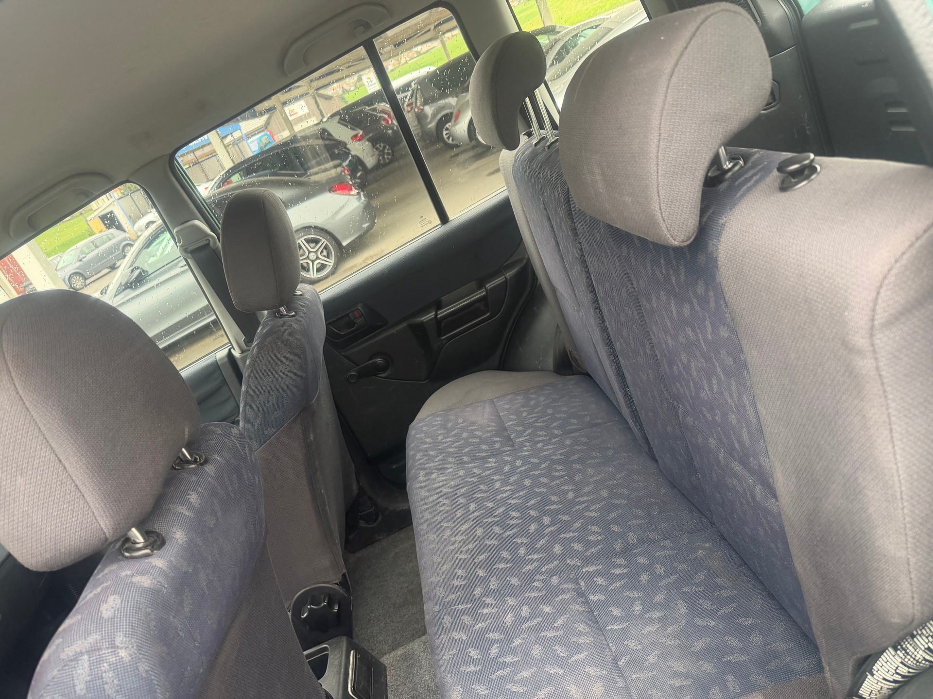 MITSUBISHI Pajero Pinin 2.0 Country-image-5