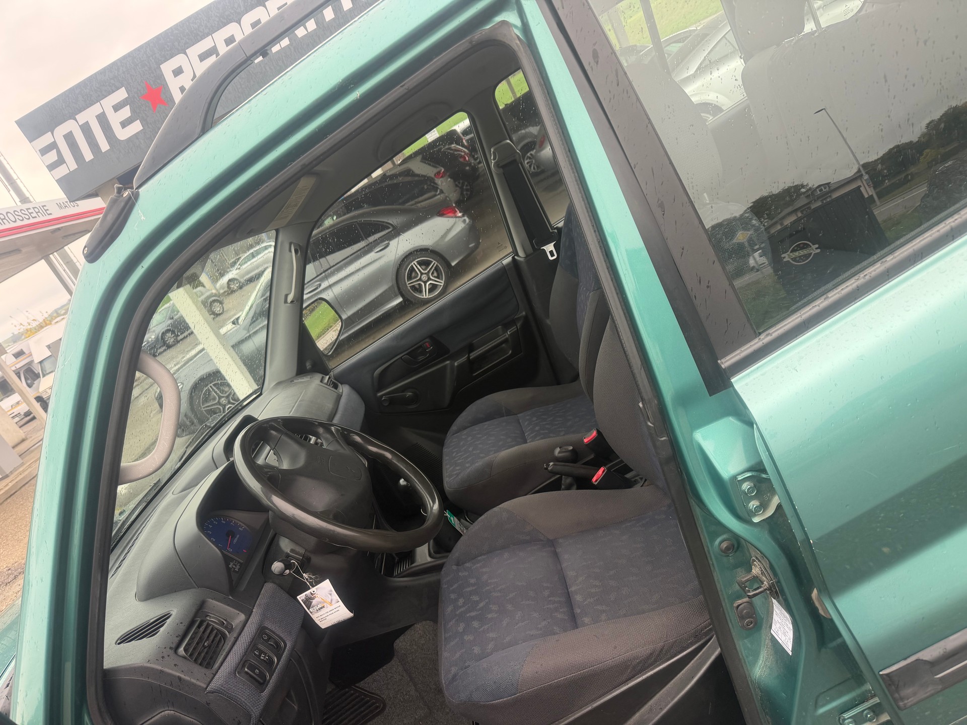 MITSUBISHI Pajero Pinin 2.0 Country-image-6