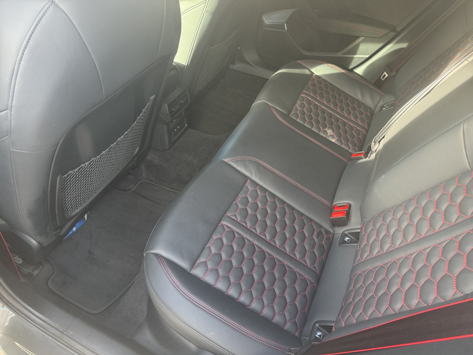 AUDI RS3 Sportback 2.5 TSI quattro S-tronic-image-7