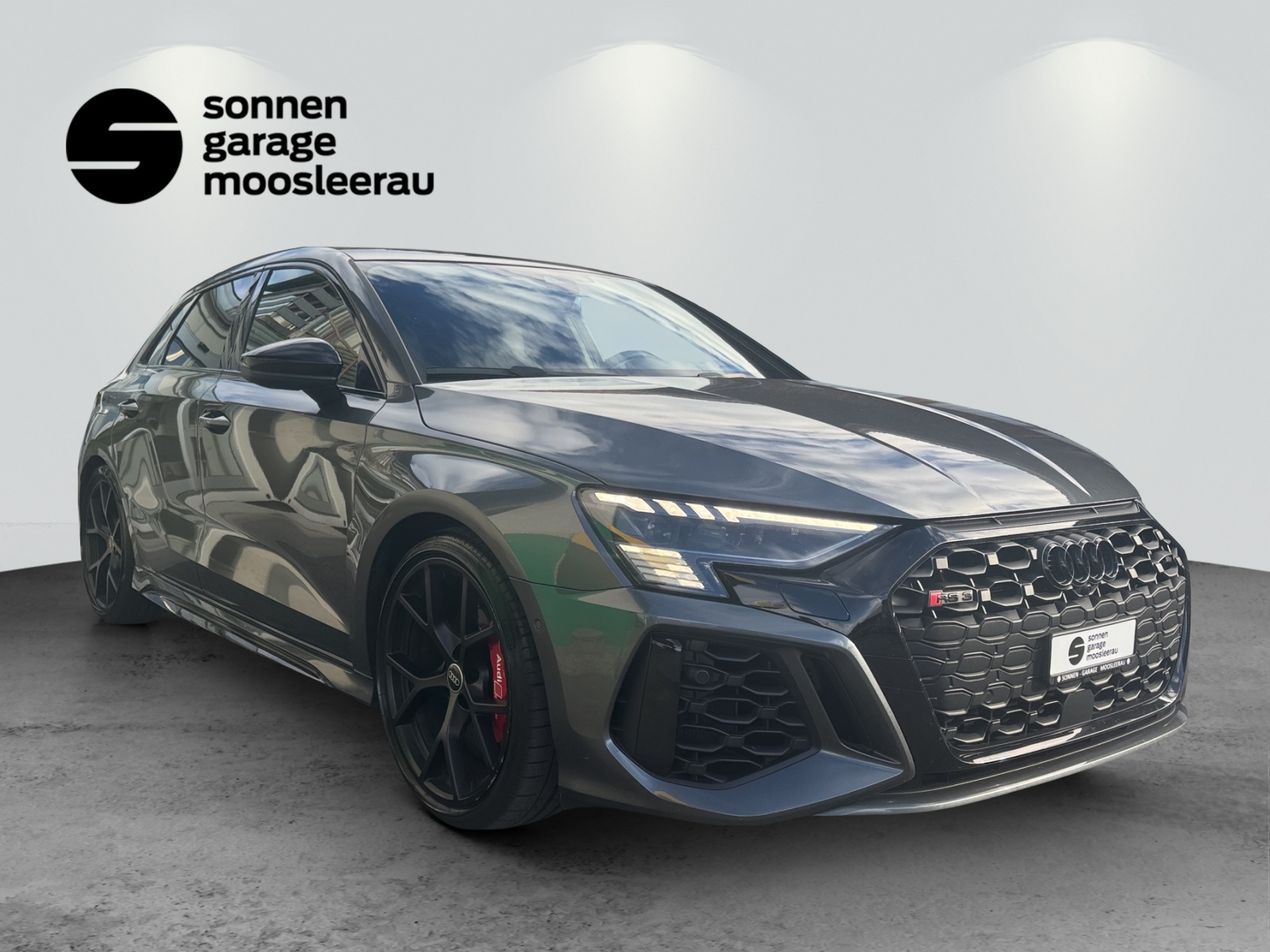AUDI RS3 Sportback 2.5 TSI quattro S-tronic-image-1