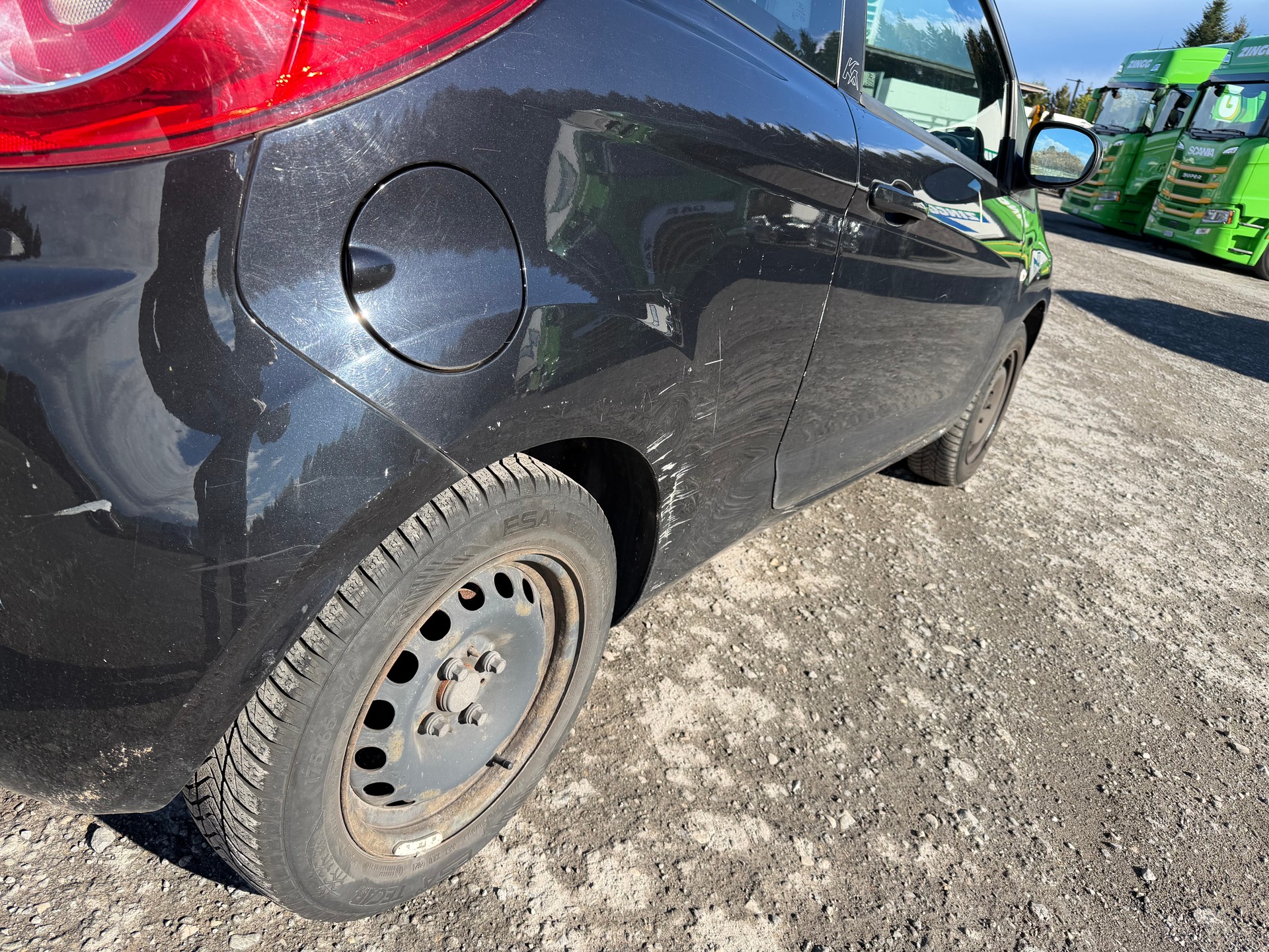 FORD KA 1.25 Titanium-image-13