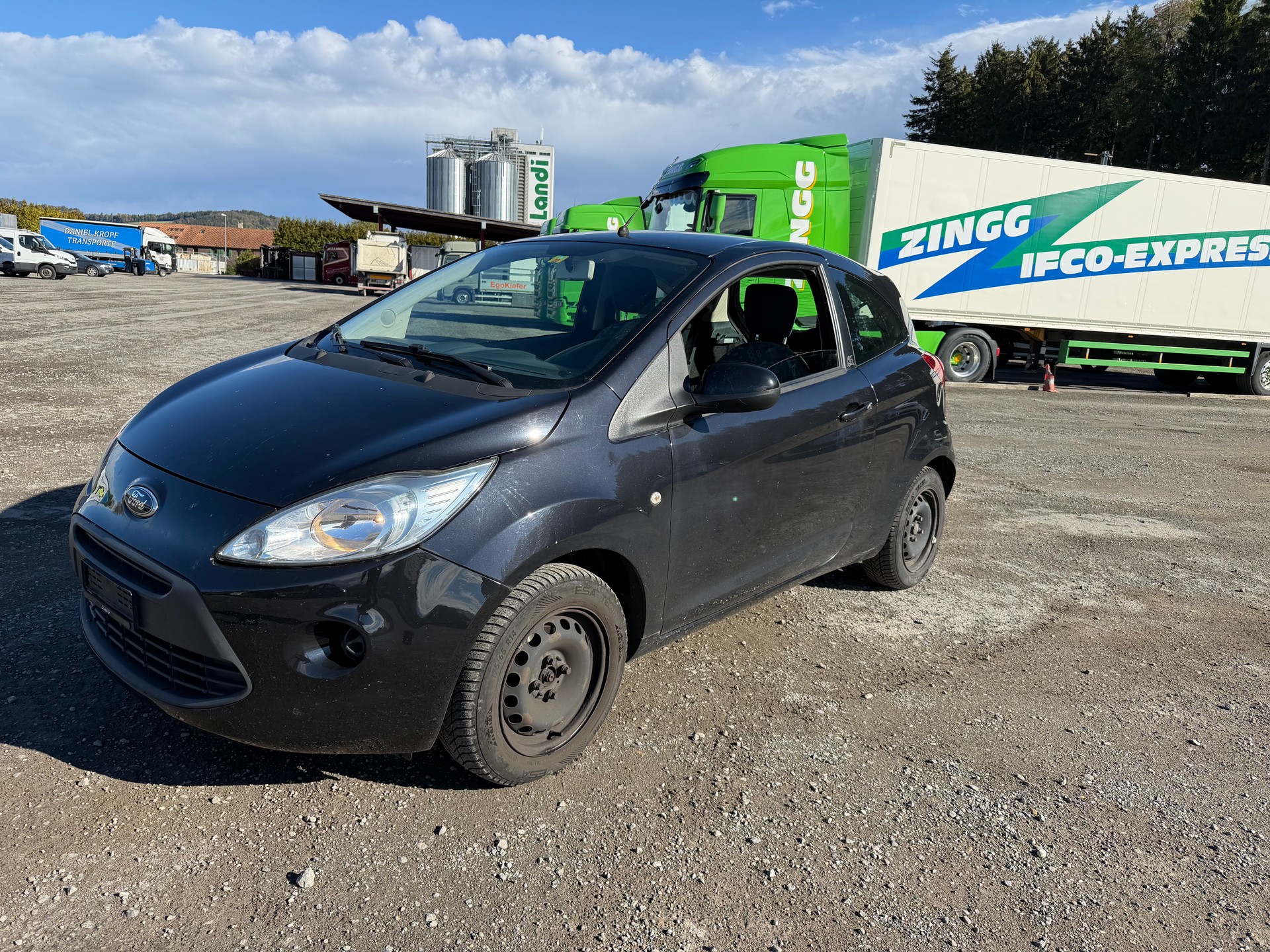 FORD KA 1.25 Titanium-image-1
