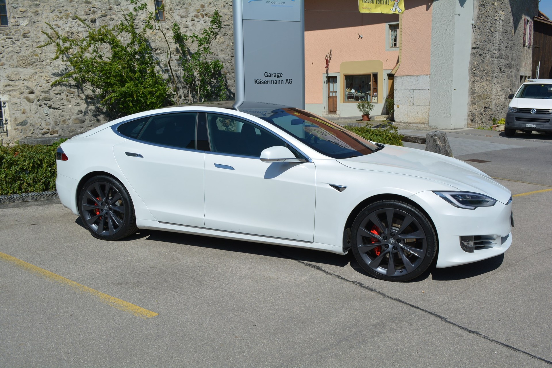 TESLA Model S 100 D Performance-image-2