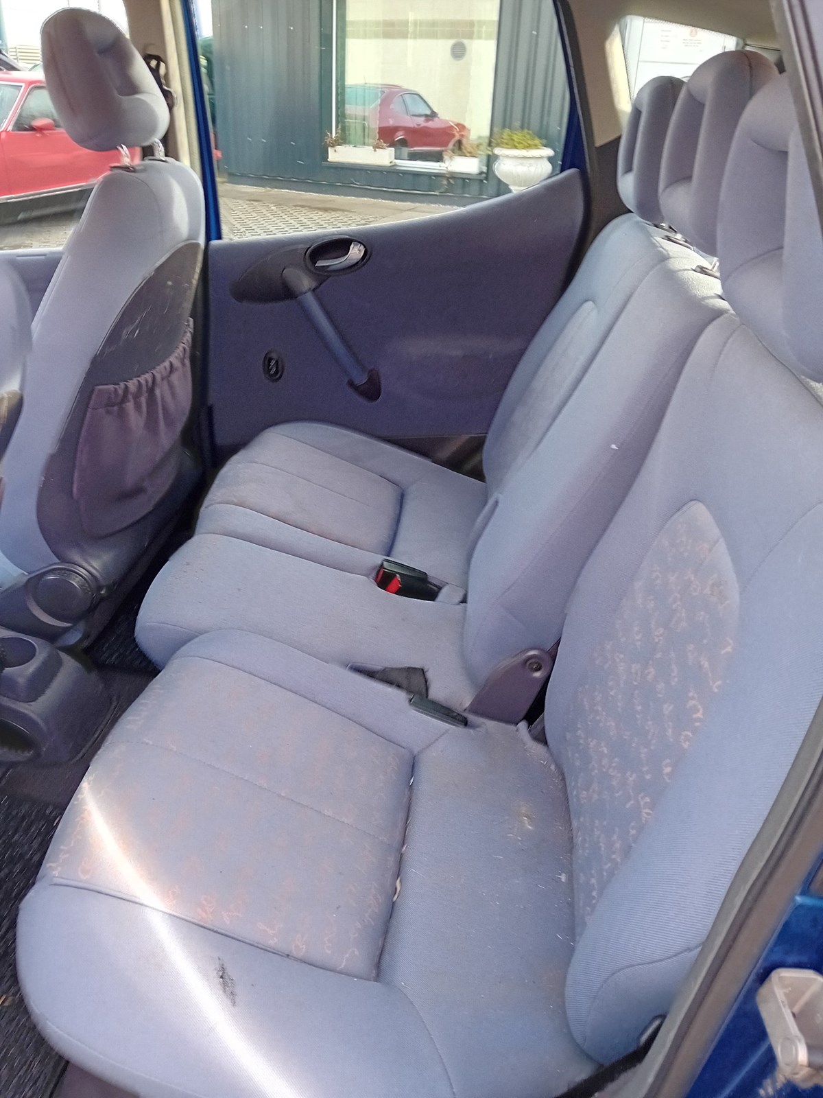 MERCEDES-BENZ A 160 Avantgarde-image-5