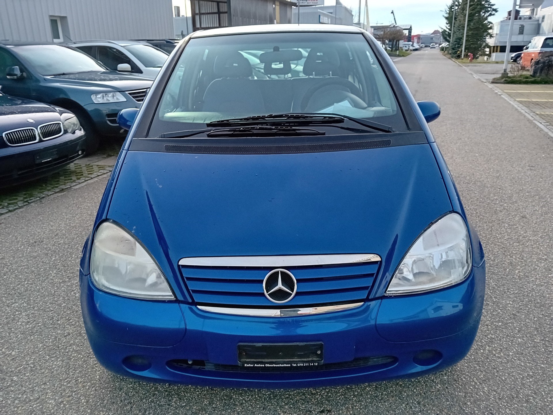 MERCEDES-BENZ A 160 Avantgarde-image-2