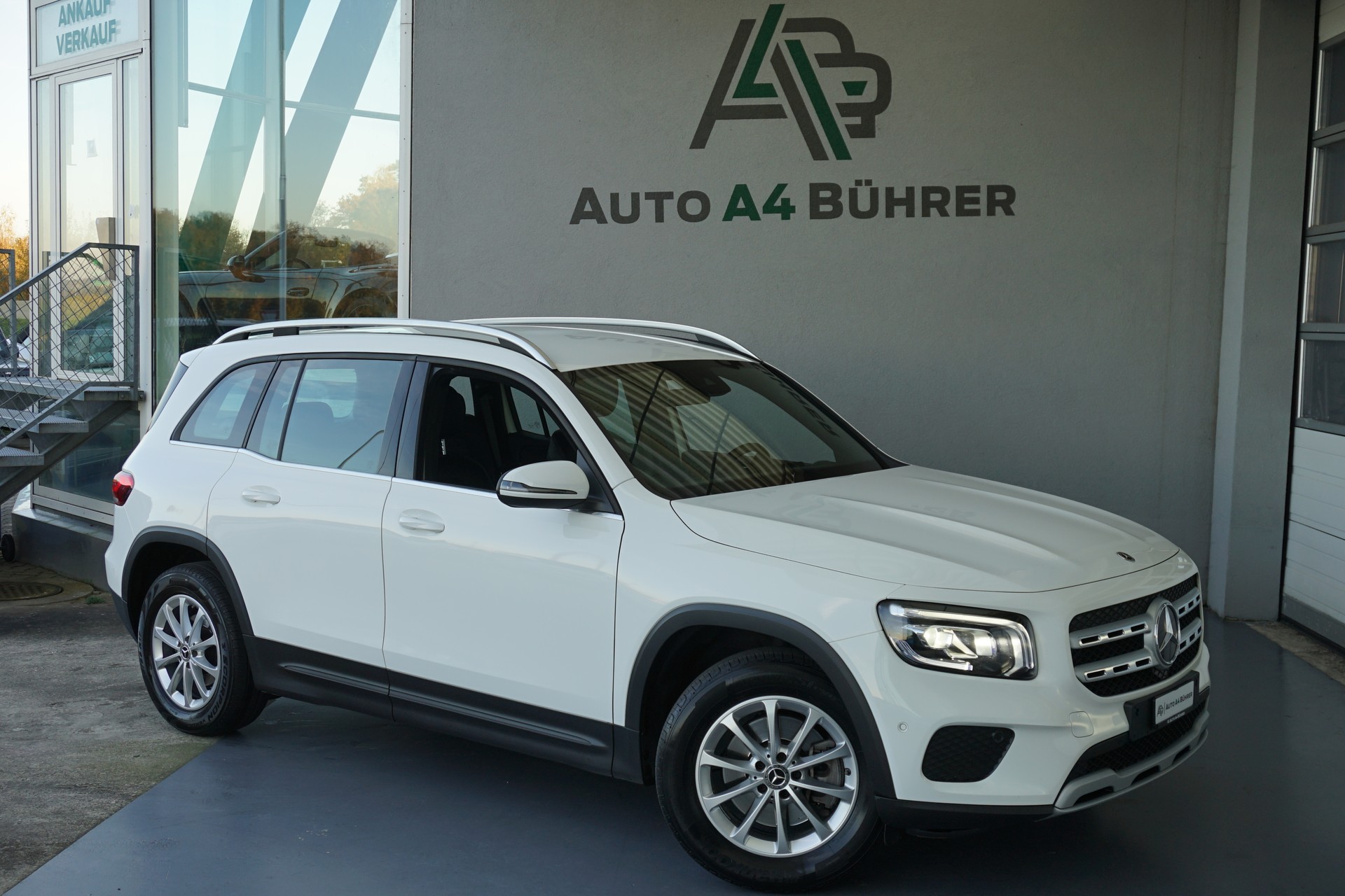 MERCEDES-BENZ GLB 200 d Style-image-1