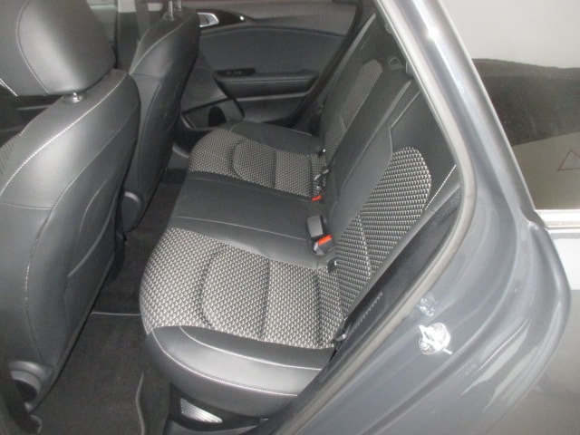 KIA Ceed Sportswagon 1.6 GDi Plug-in Hybrid Style DCT-image-13