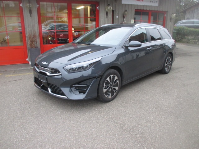 KIA Ceed Sportswagon 1.6 GDi Plug-in Hybrid Style DCT-image-1