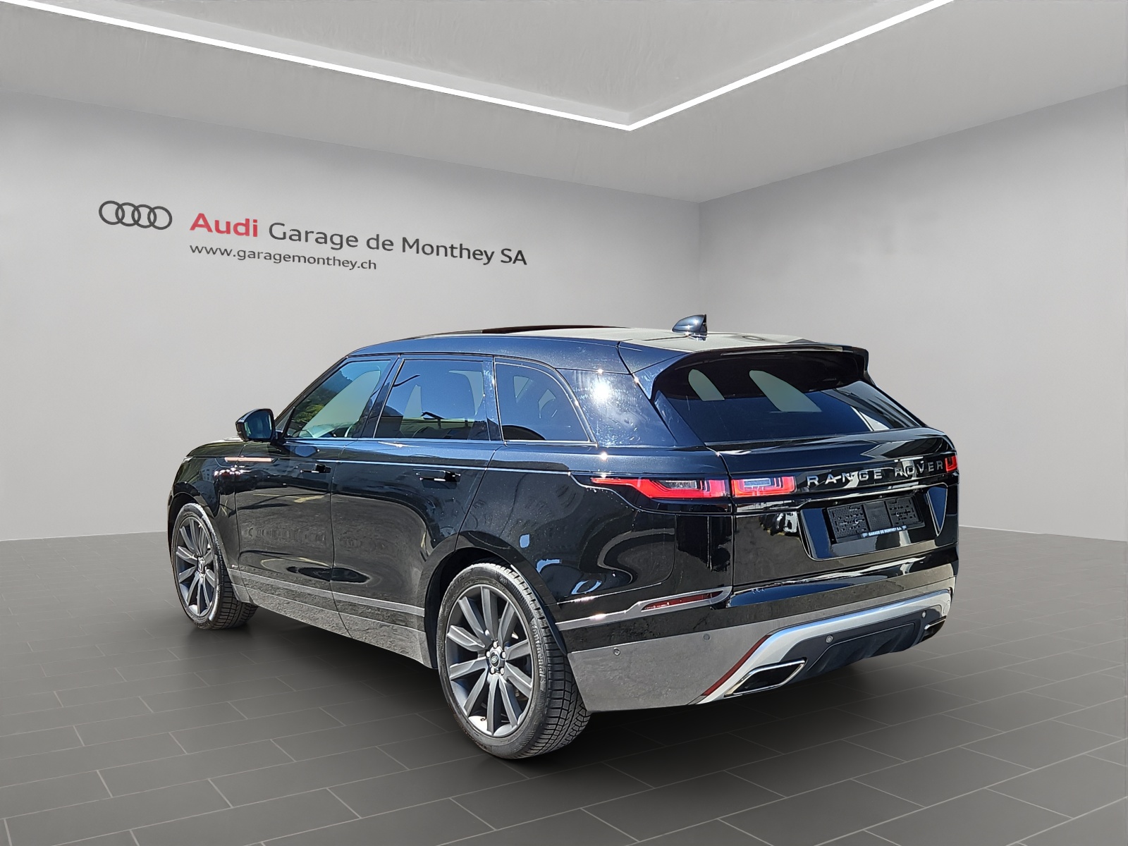 LAND ROVER Range Rover Velar R-Dynamic P 380 HSE Automatic-image-5