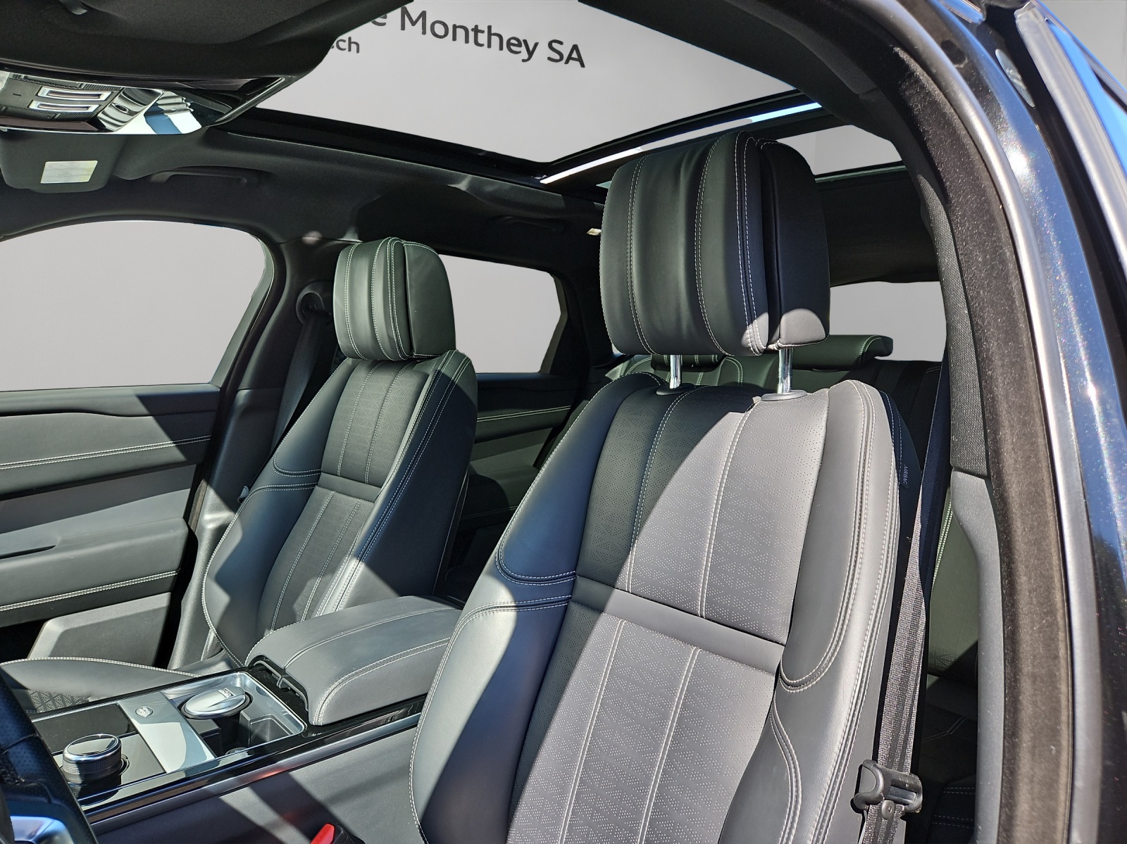 LAND ROVER Range Rover Velar R-Dynamic P 380 HSE Automatic-image-8