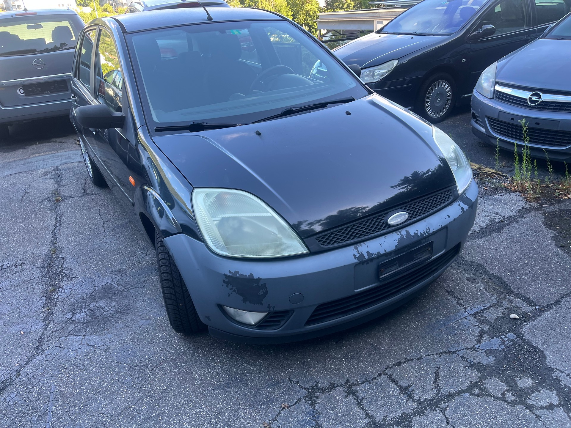 FORD Fiesta 1.4 16V Trend-image-1