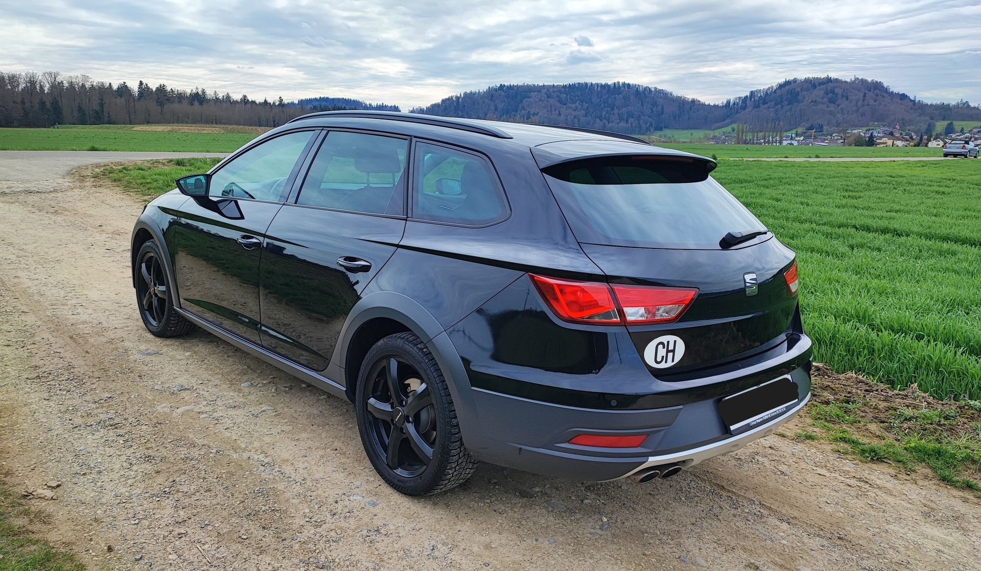 SEAT Leon ST 2.0 TDI CR X-Perience 4Drive DSG-image-4