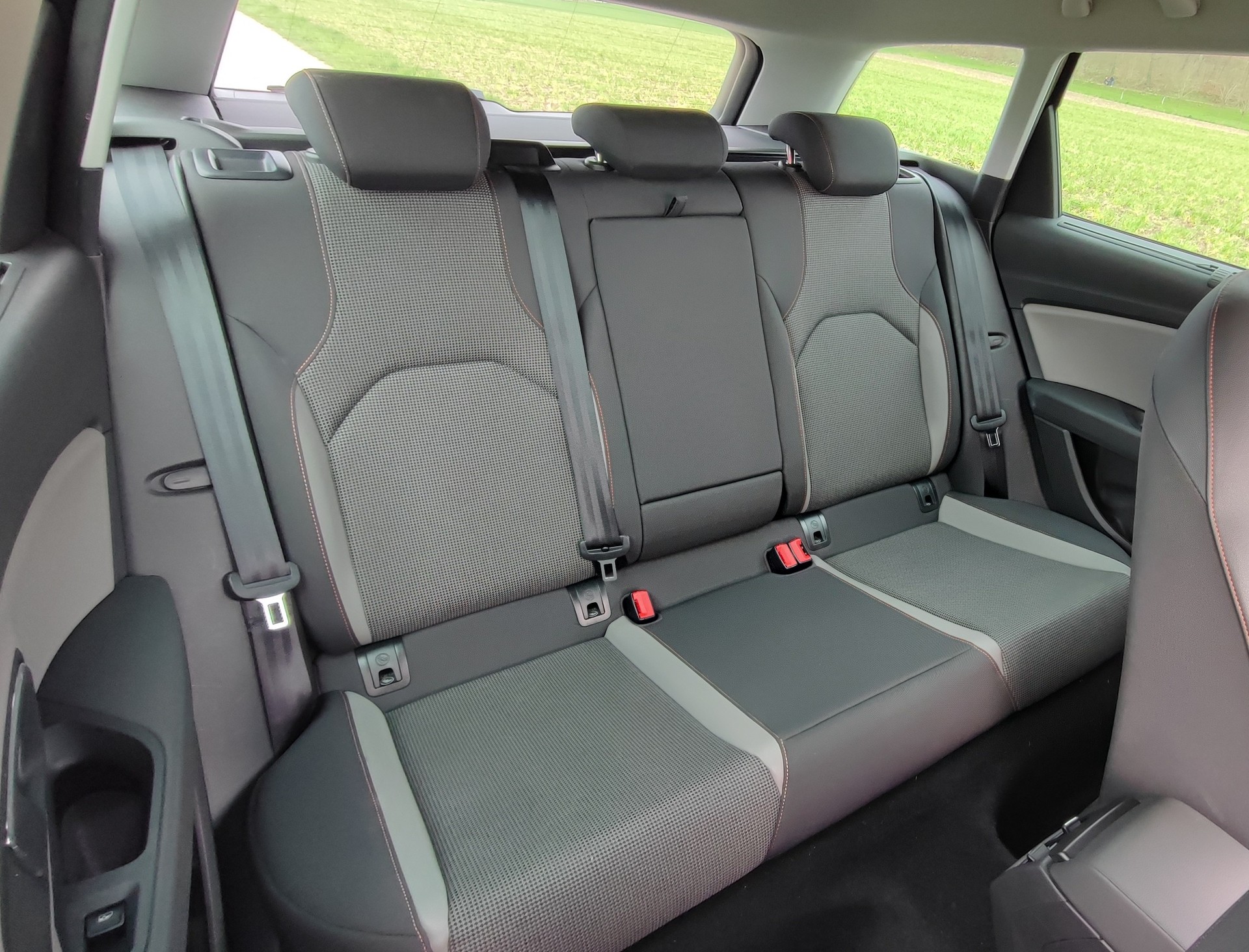 SEAT Leon ST 2.0 TDI CR X-Perience 4Drive DSG-image-10