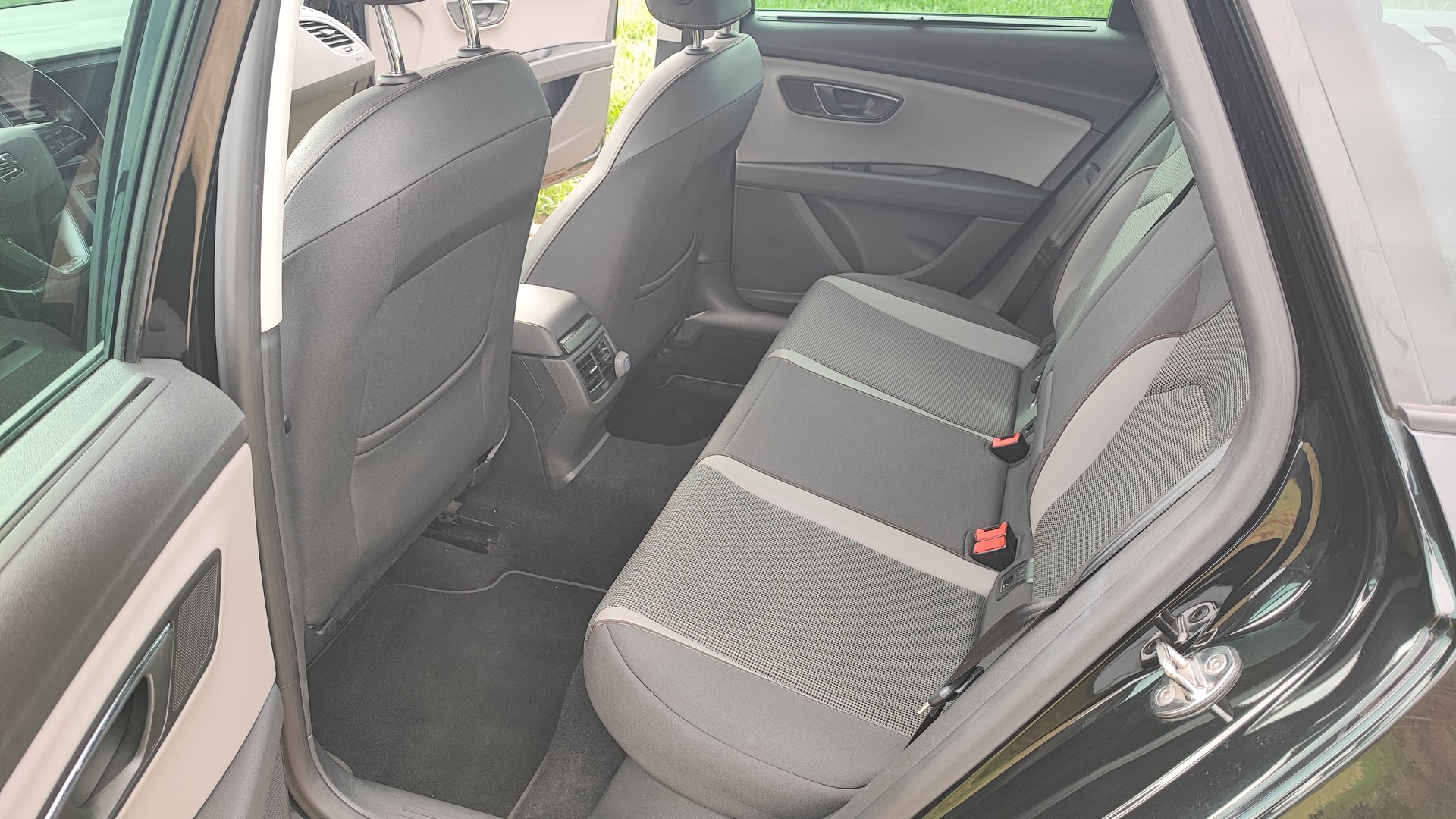 SEAT Leon ST 2.0 TDI CR X-Perience 4Drive DSG-image-12