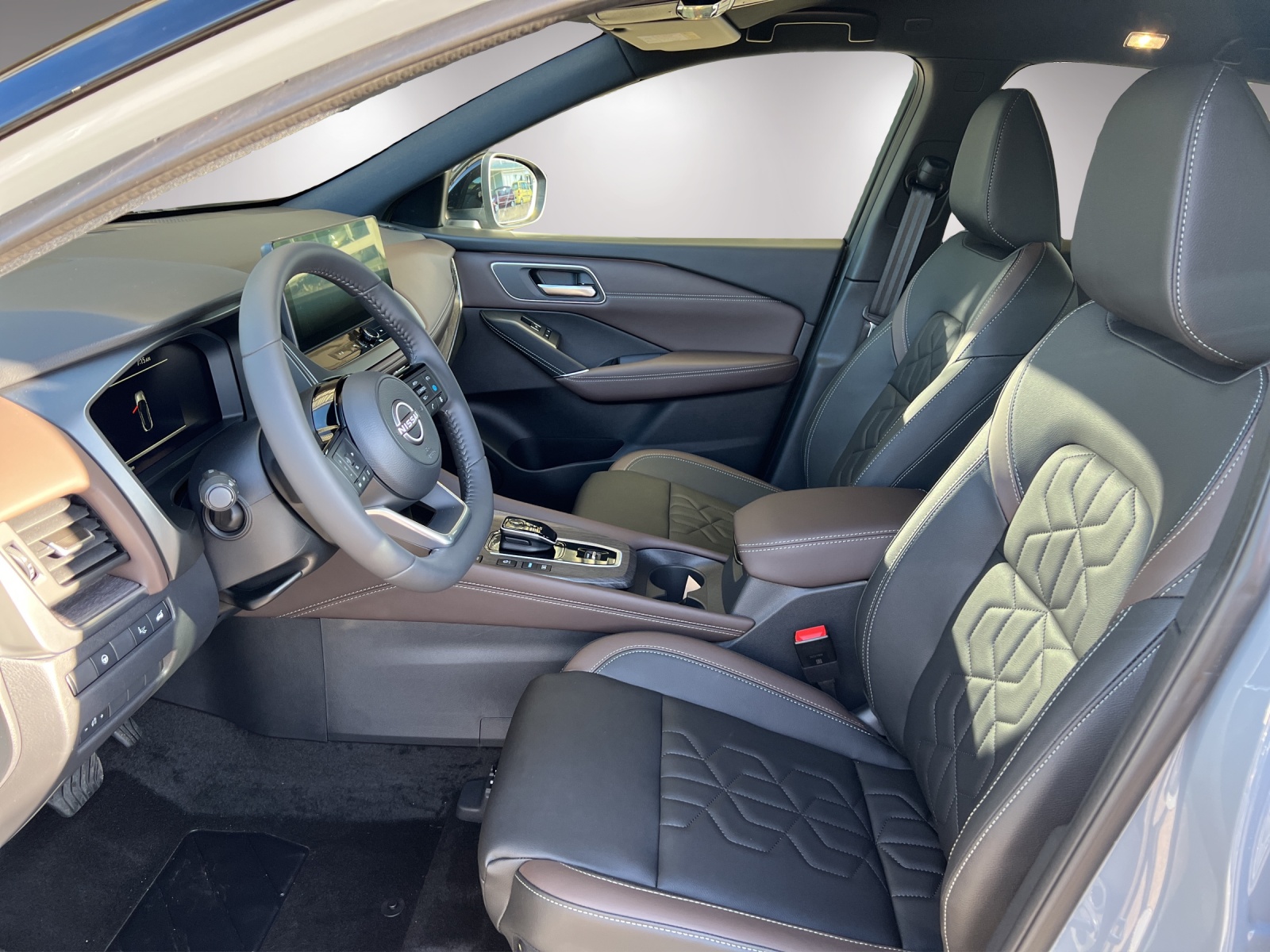 NISSAN Qashqai 1.5 VC-T Tekna-image-5