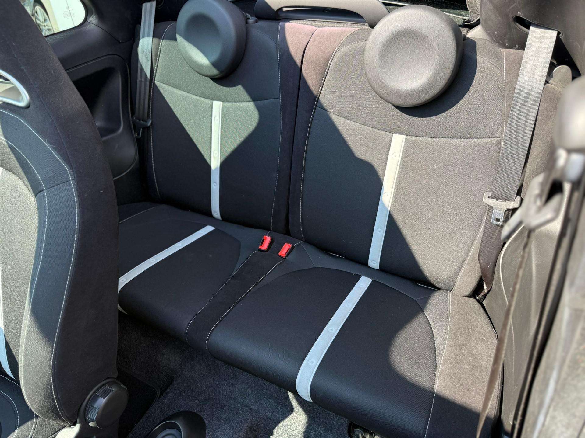 FIAT 500C 1.4 16V Turbo Abarth Dualogic-image-11