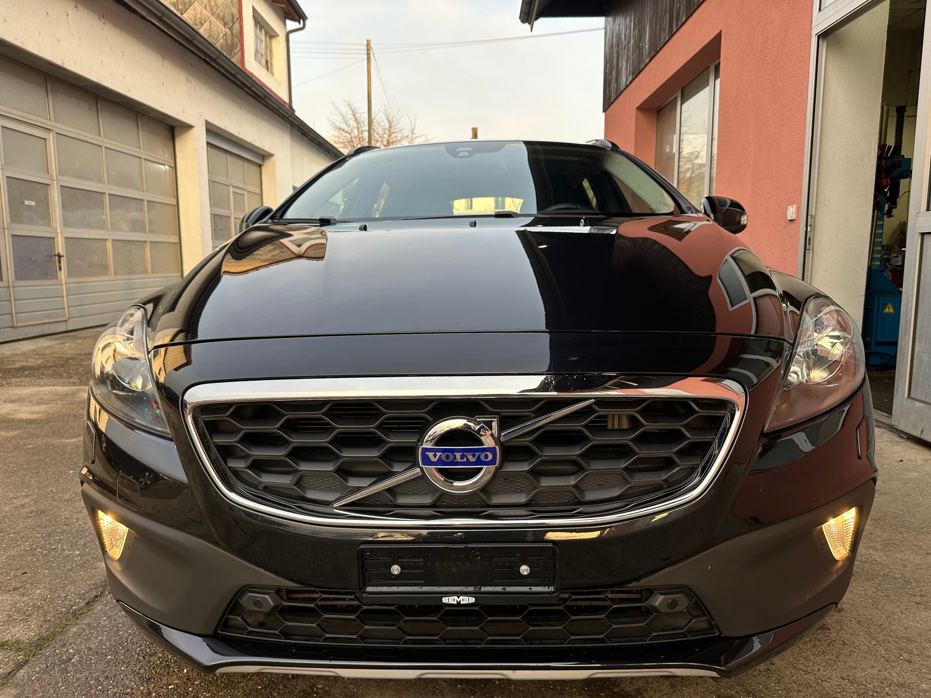 VOLVO V40 Cross Country T4 1.6 Summum Powershift