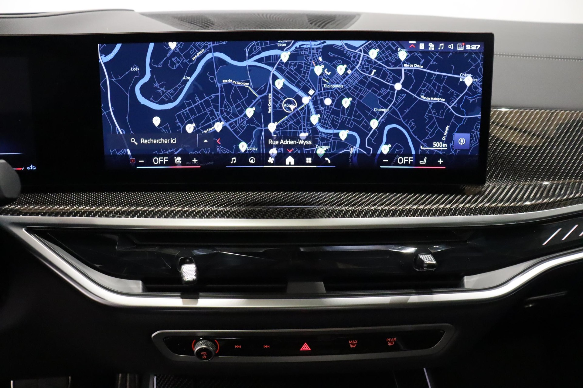 BMW X5 M60i xDrive-image-12