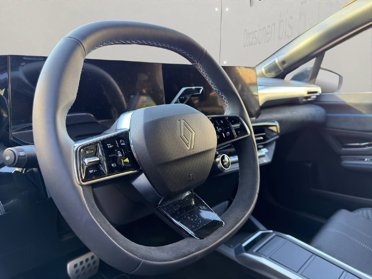 RENAULT Clio 1.8 E-Tech esprit Alpine-image-5