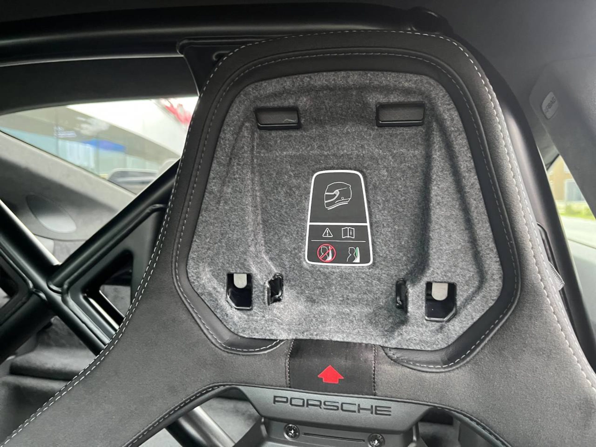 PORSCHE 911 GT3-image-22