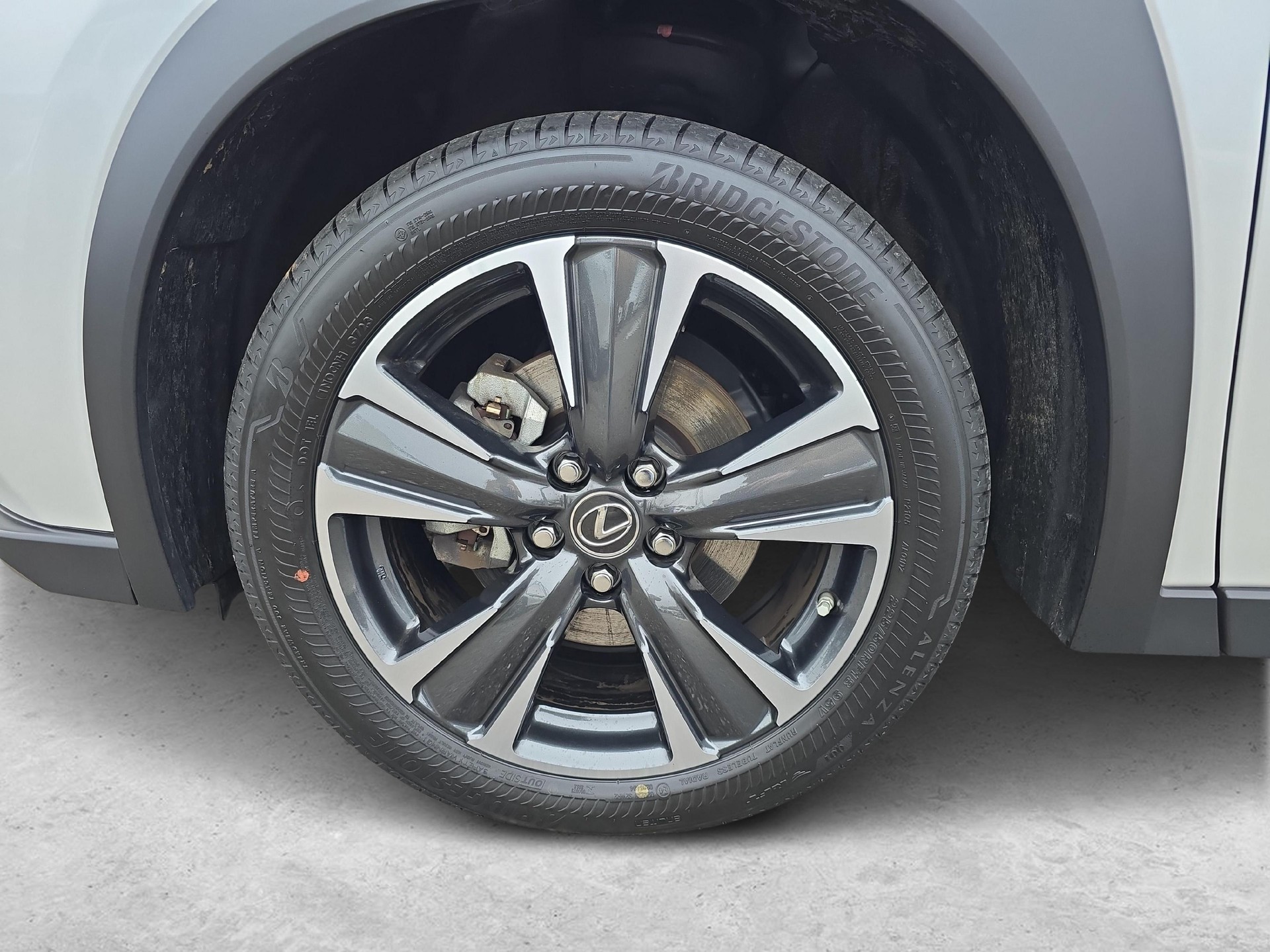 LEXUS UX 250h Comfort-image-19