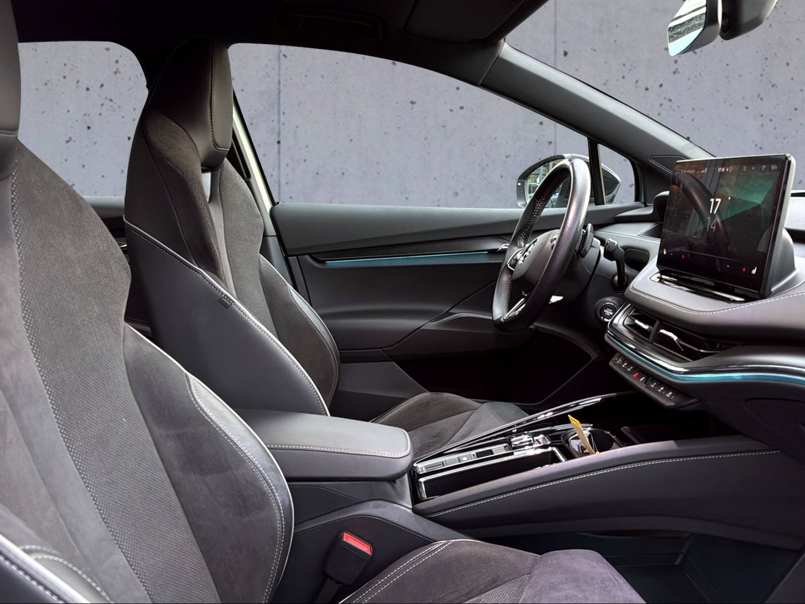 SKODA Enyaq iV 60 SportLine-image-5