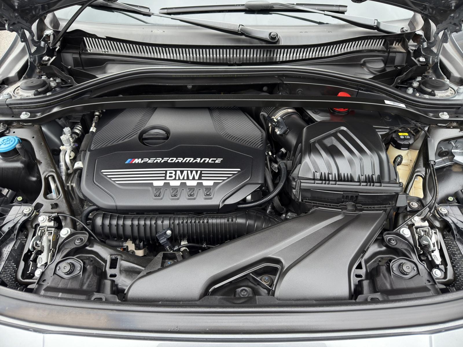 BMW M235i xDrive Gran Coupé-image-19
