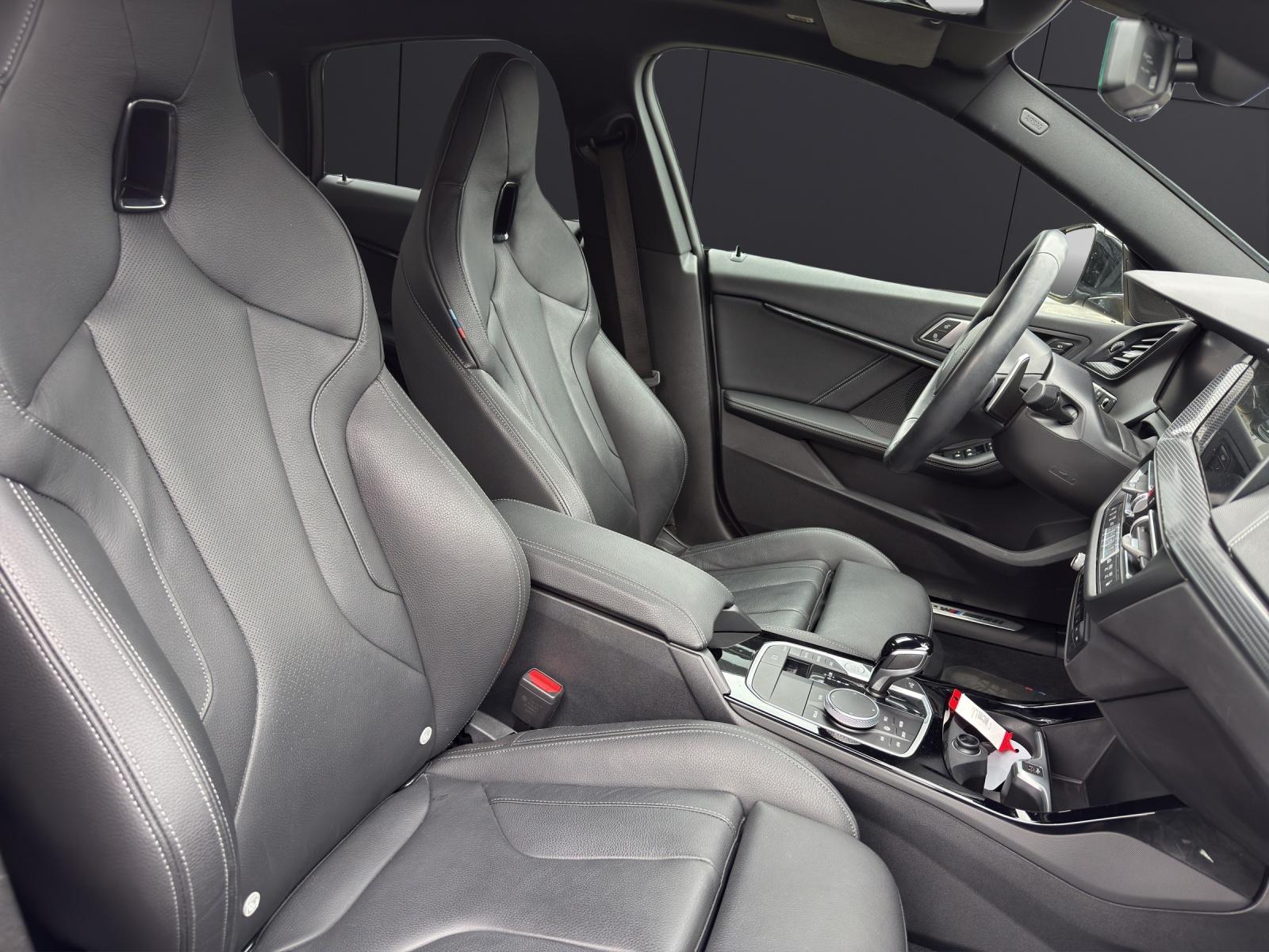 BMW M235i xDrive Gran Coupé-image-10
