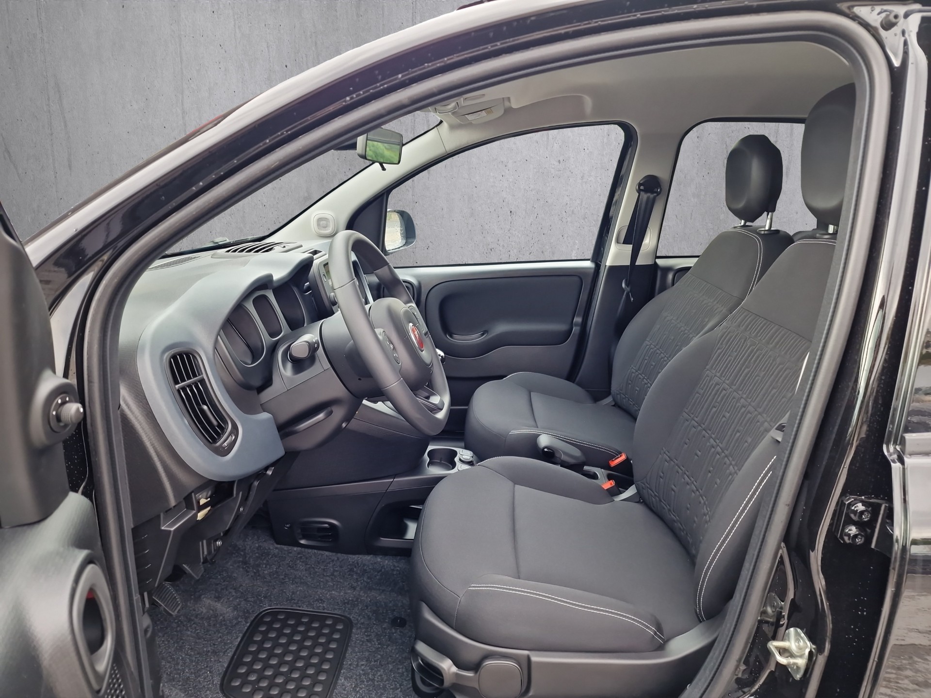 FIAT PANDA 1.0 Hybrid Cross-image-6