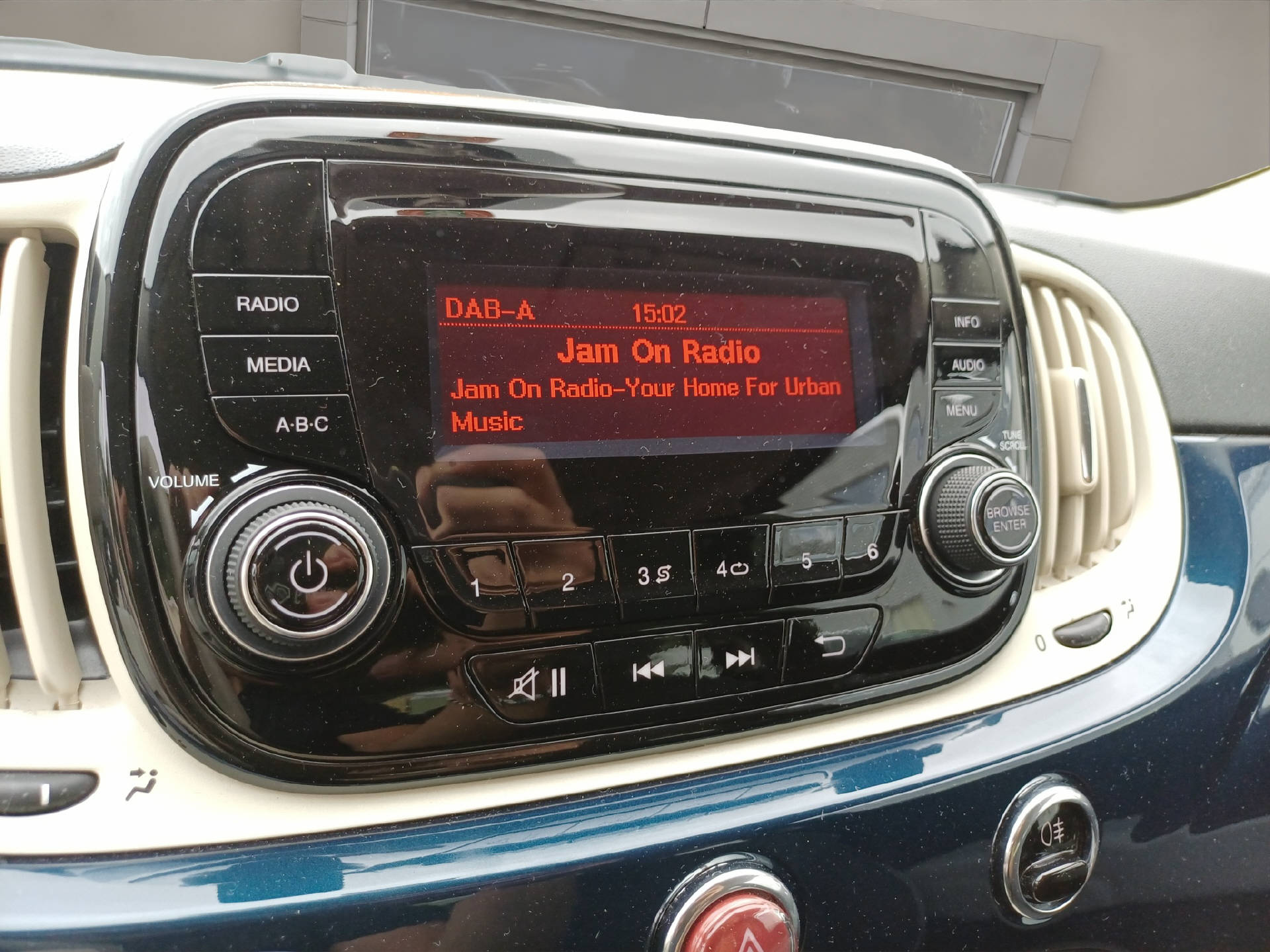 FIAT 500 1.2 Pop Dual. Automat-image-13