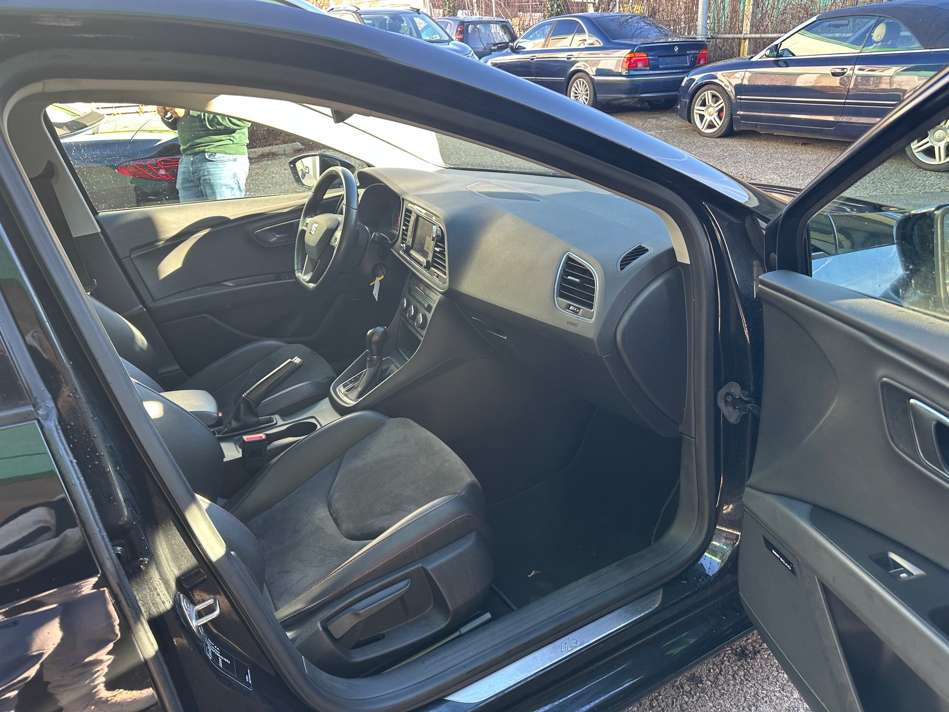 SEAT Leon ST 1.4 TSI FR DSG-image-6