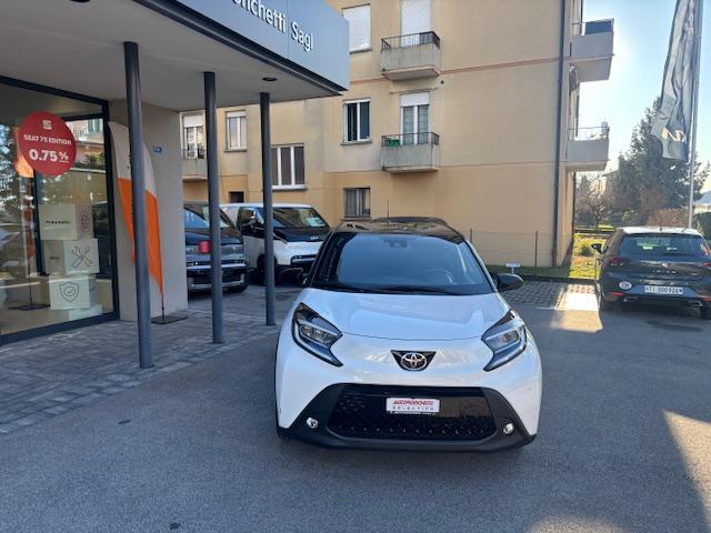 TOYOTA Aygo X 1.0 VVT-i Trend-image-0