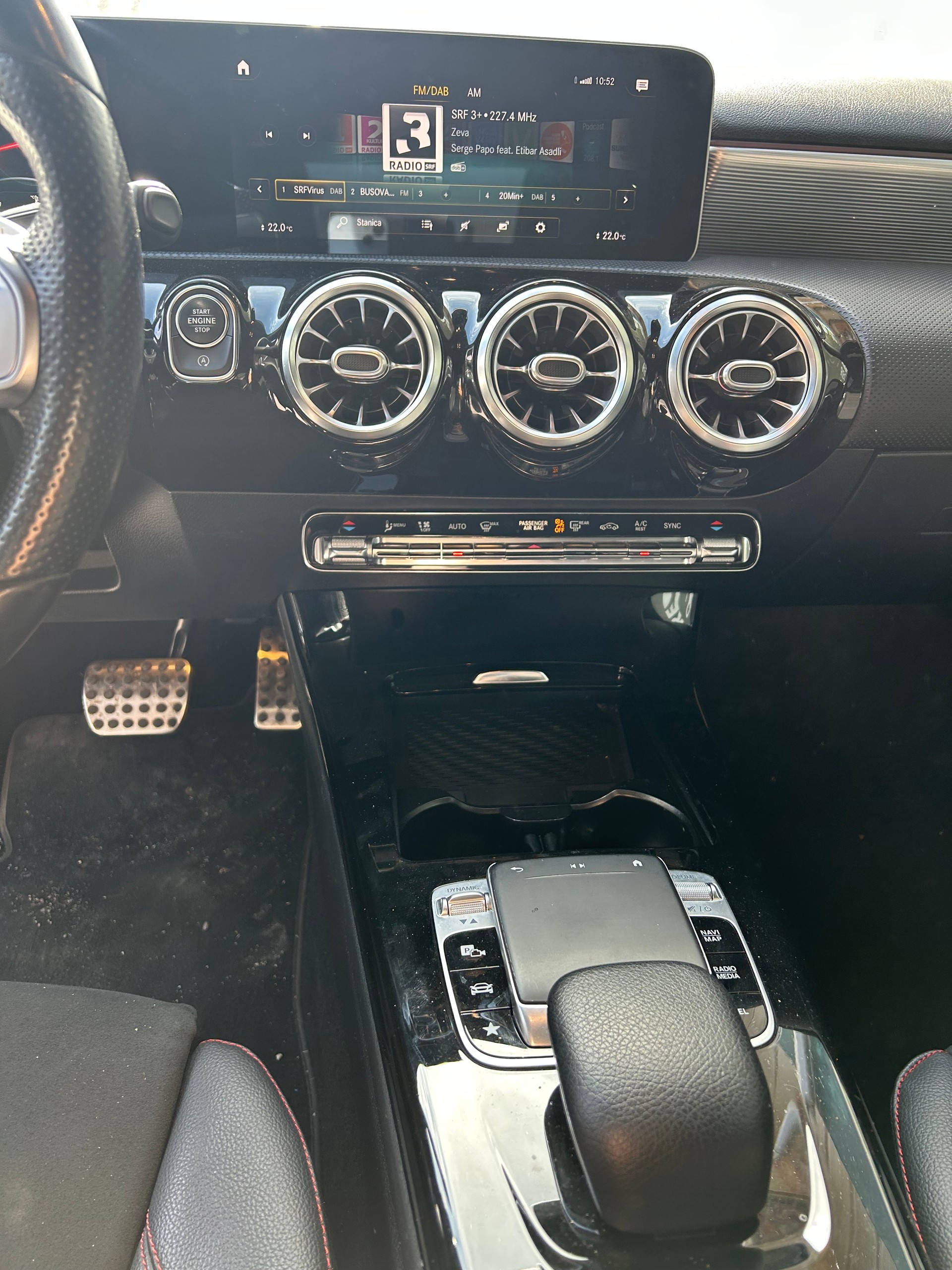 MERCEDES-BENZ A 250 4Matic AMG Line 4Matic 7G-DCT-image-7