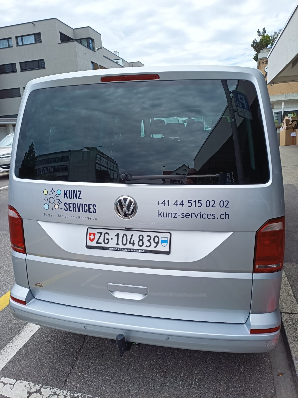 VW Caravelle Comfortline RS 3400mm DSG 4Motion-image-2