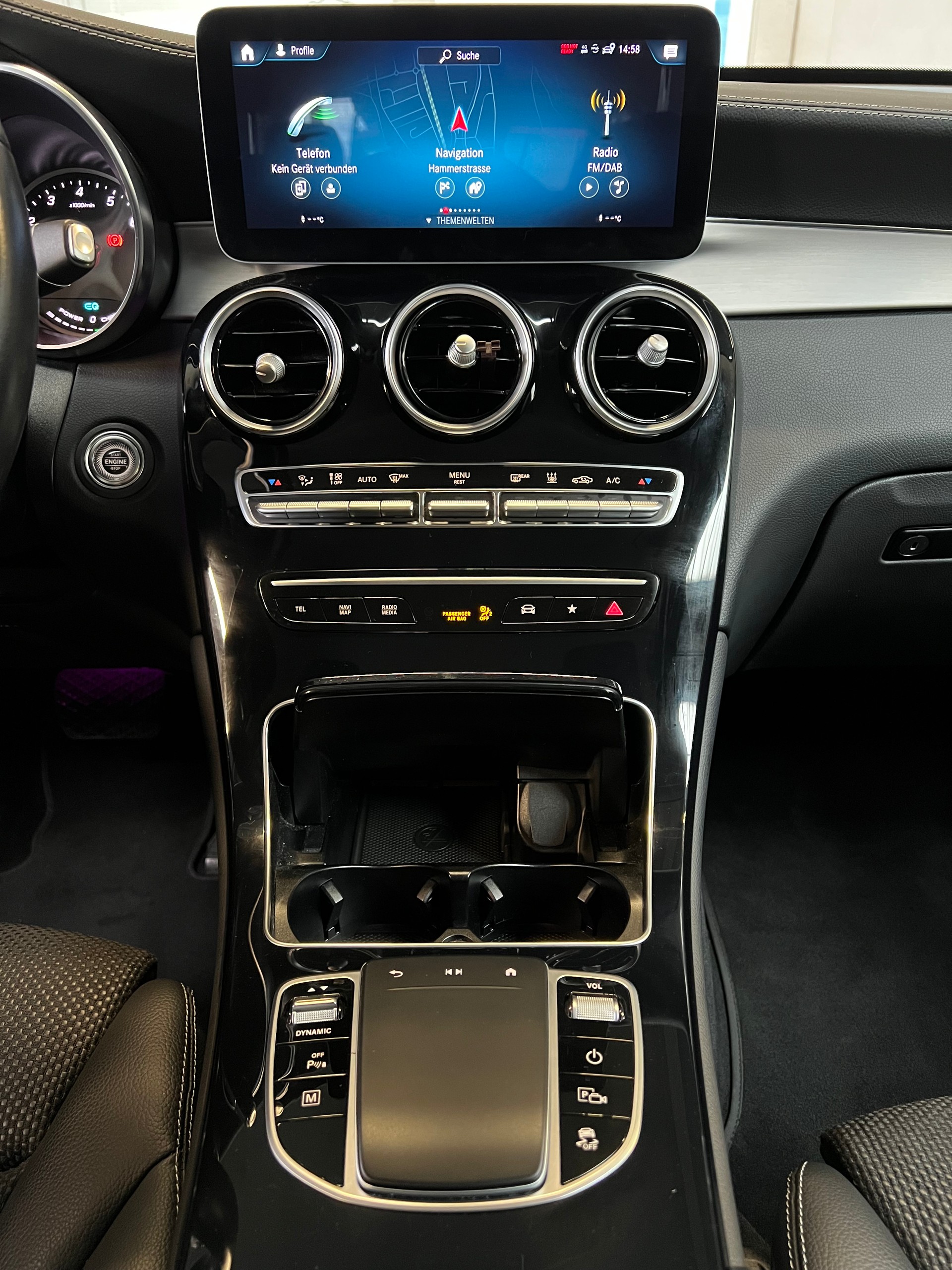 MERCEDES-BENZ GLC 300 e Off-Road 4Matic 9G-Tronic-image-5
