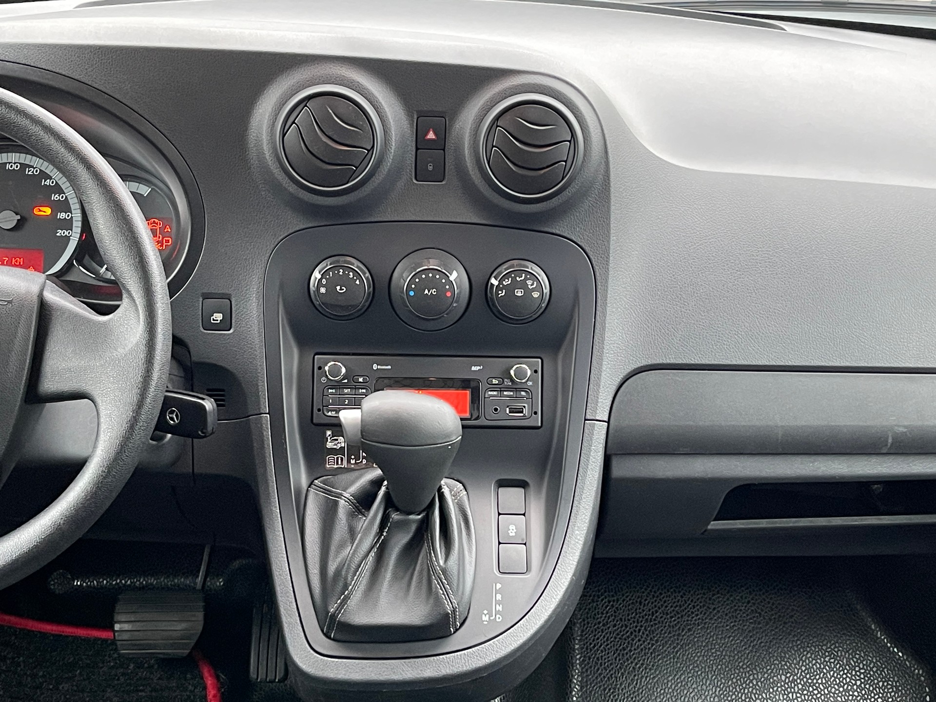 MERCEDES-BENZ Citan 112 L Euro 6 DKG-image-11